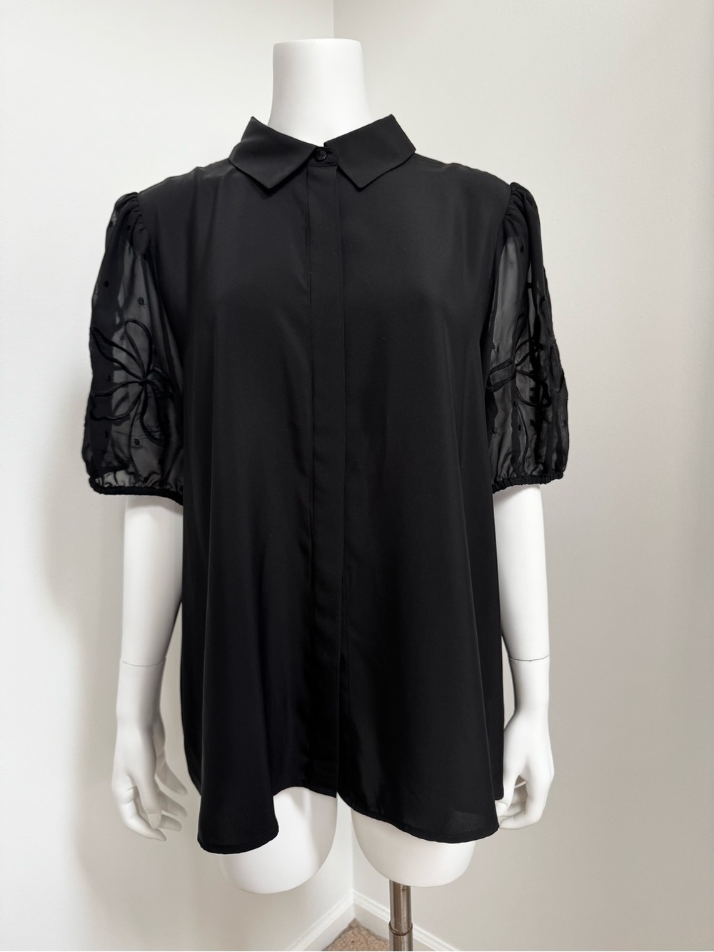 NWOT Beautiful Black Sheer Sleeve Blouse